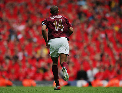 西媒：吕迪格能否续约要看身体状况，沙特俱乐部早就在等着他（西媒：吕迪格续约与否取决于身体状况，沙特俱乐部早已等待）