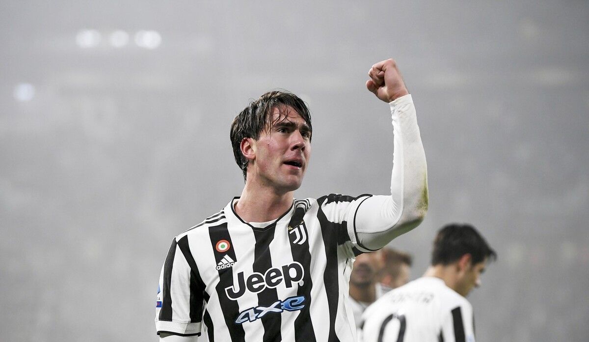 拜仁跟队：凯恩正在全力劝说格伊，希望他能选择加盟拜仁