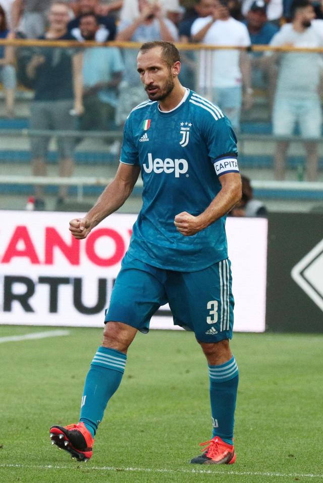 伦纳德谈保罗被裁：很震惊，喜欢和他交流如何提升球队的表现（伦纳德谈保罗被裁：非常意外，常与他探讨如何提升球队）