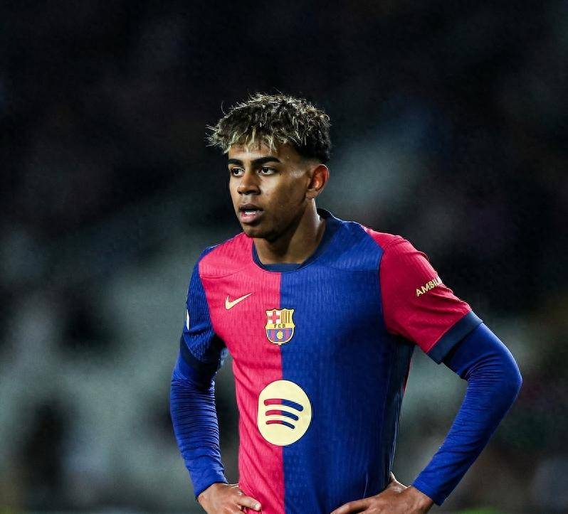 足协杯决赛国安对阵河南名单出炉，张玉宁+4外援首发PK5外援，最新消息（最新：足协杯决赛国安vs河南名单公布，张玉宁领衔四外援首发对位五外援）