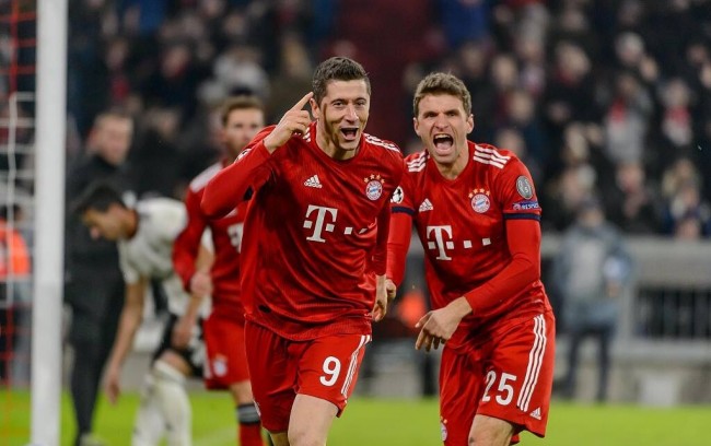 拉齐奥球迷抗议俱乐部导致球场空荡荡，洛蒂托：我不接受威胁（拉齐奥看台冷清因球迷抗议，洛蒂托回应：绝不接受威胁）