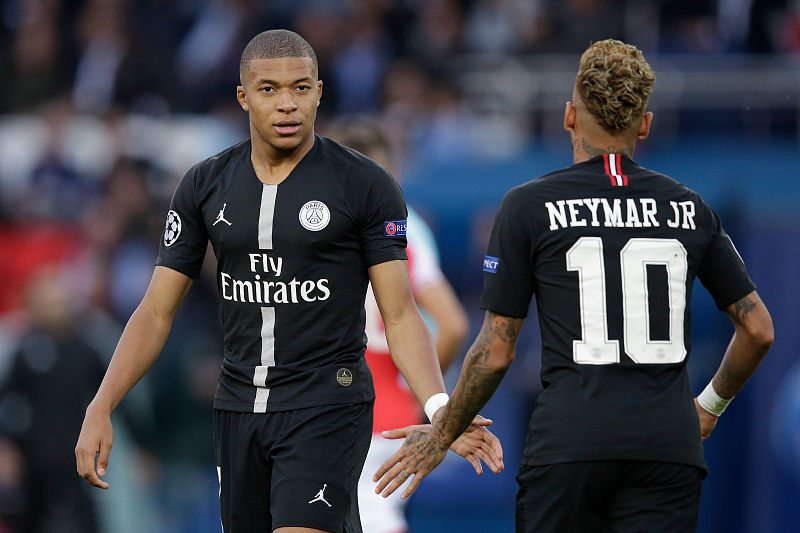 徐正源社媒晒多图告别蓉城：成都，讲不出再见！（徐正源晒多图道别蓉城：成都，再见说不出口）