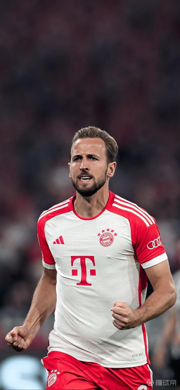 大四喜：姆巴佩vs奥林匹亚科斯个人集锦（姆巴佩梅开四度：对阵奥林匹亚科斯个人高光集锦）