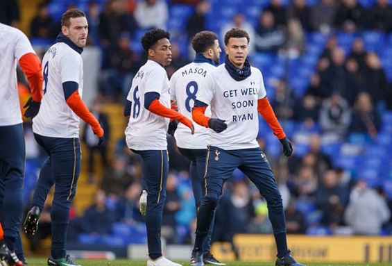 弗法纳：埃斯特旺还很年轻，但他非常出色，天赋惊人（弗法纳：埃斯特旺年少却实力非凡，天赋异禀）