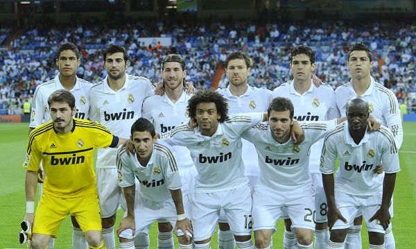 西甲最新积分战报 皇马5轮4场丢分无力追巴萨（西甲积分榜更新：皇马近5轮4次丢分，追赶巴萨乏力）